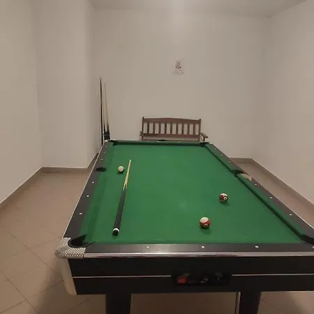 Why Not Krywan Apartman *